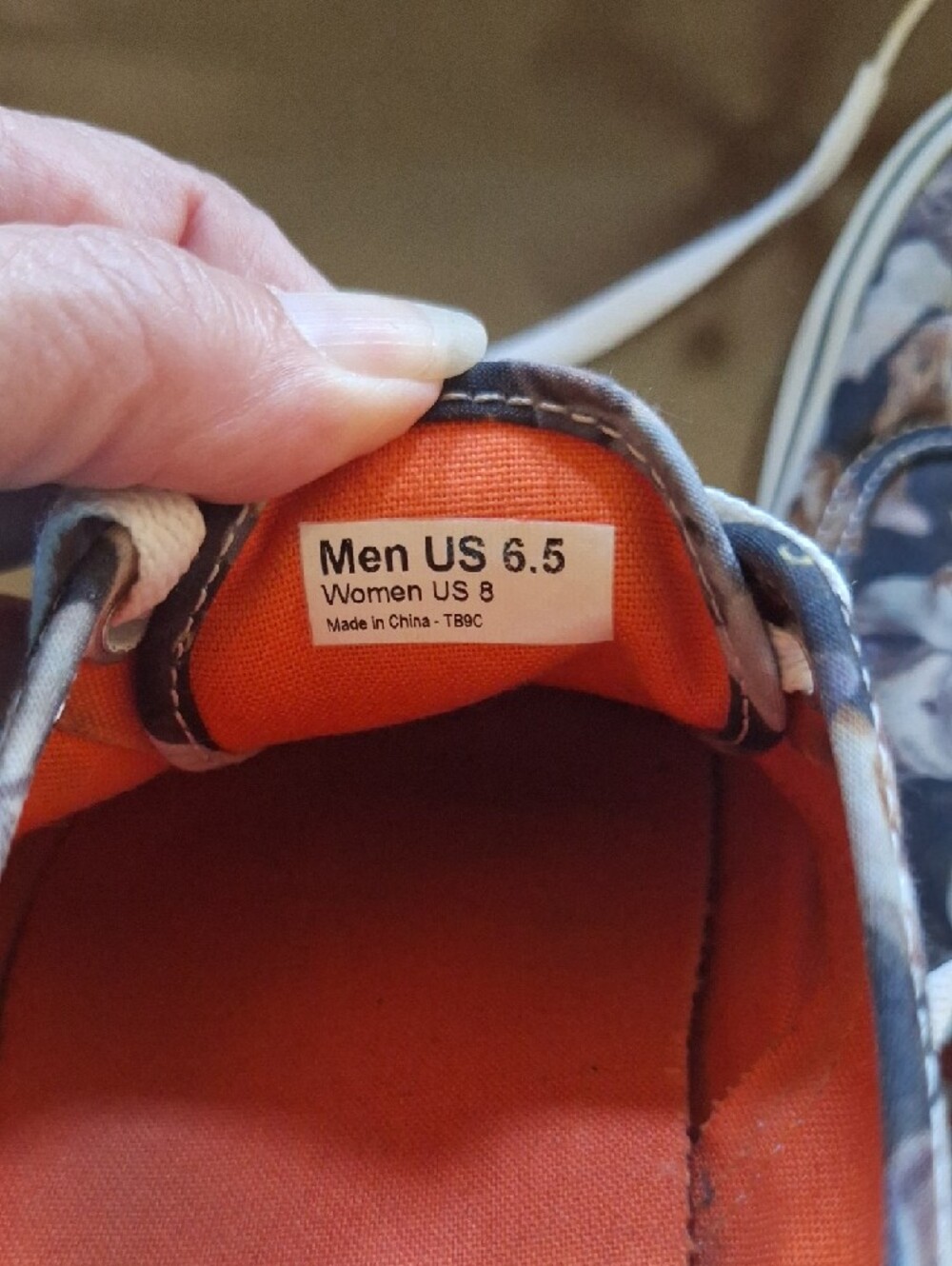 Vans ASPCA Rare Cat Pattern Size 8 - Picture 3 of 4